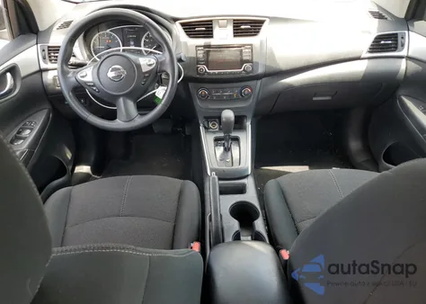 2018 Nissan Sentra S z USA, uszkodzony, nr VIN 3N1AB7AP0JY330458